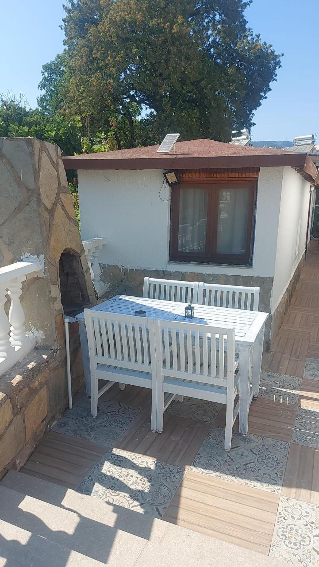 Derin Otel